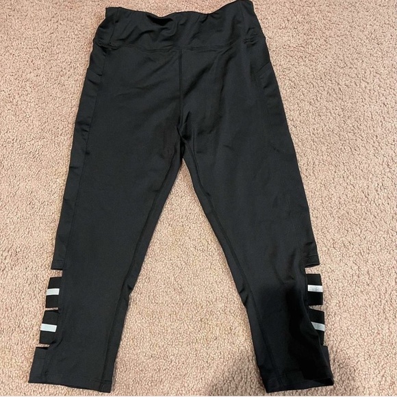Sam Edelman Pants - SAM EDELMAN womens Capris with cut-out details on sides